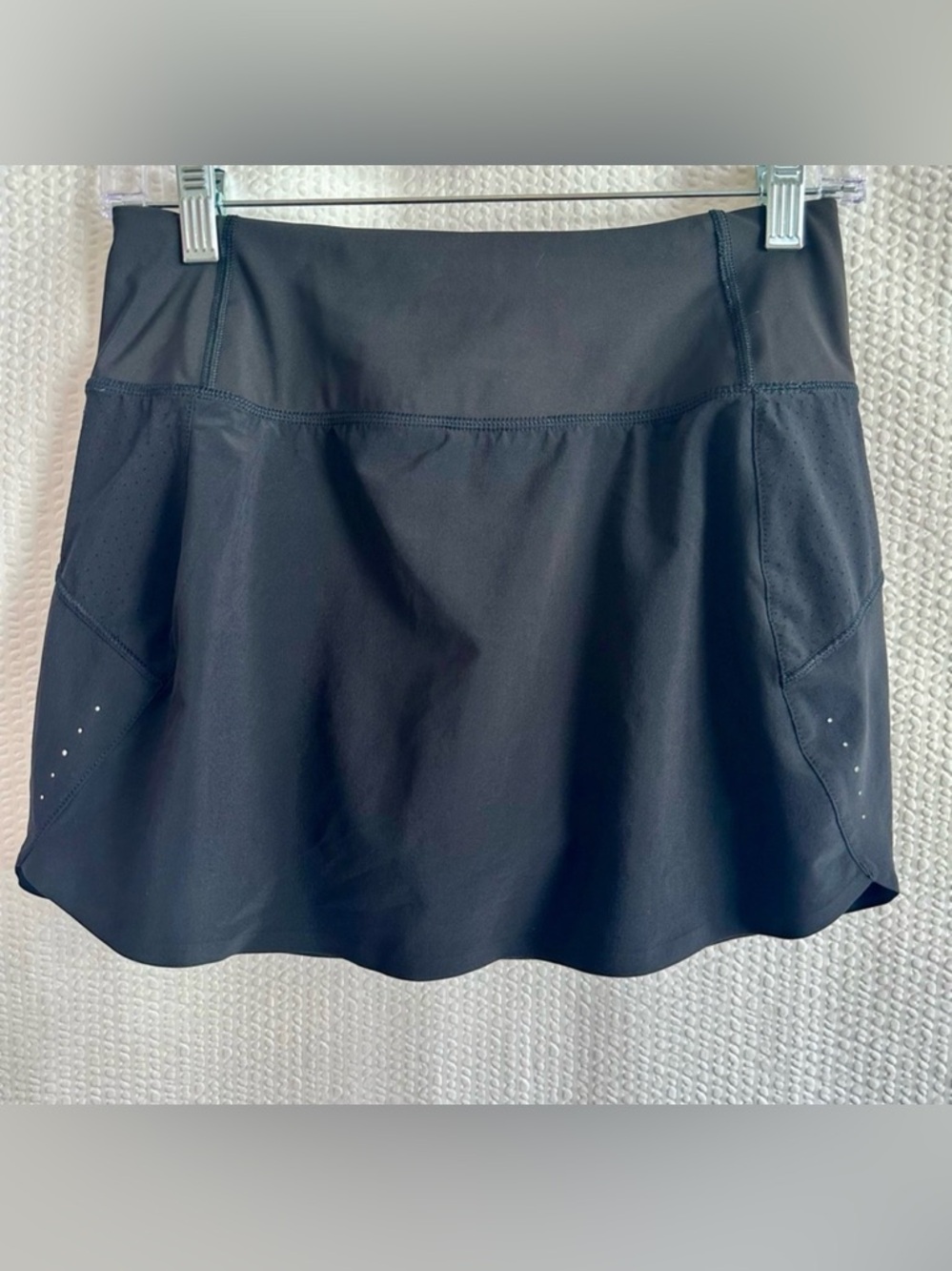 Athleta Run With It Skort Black XS Running Tennis Golf Athletic Built In Shorts